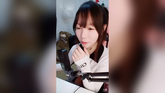 hagetaka发布了一个斗鱼视频2019-02-08