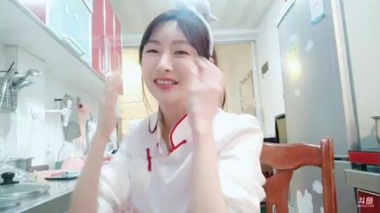 我在斗鱼看王羽杉Barbieshy直播二次元