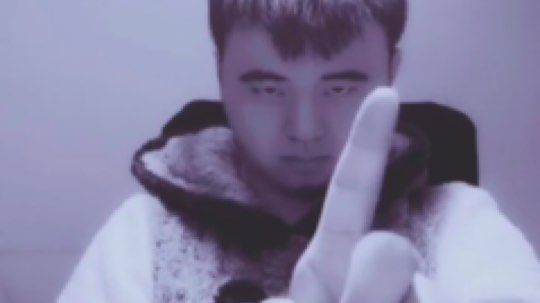反正他都不难受[亲亲][亲亲][亲亲]