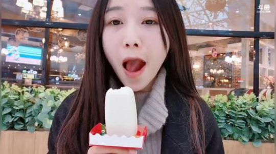 肖淑洁生命中的光和盐发布了一个斗鱼视频2019-02-10