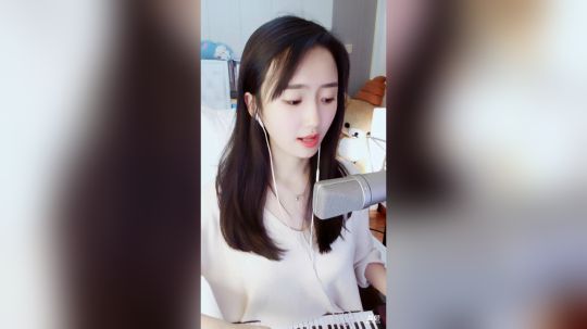 登月团丶离去发布了一个斗鱼视频2019-02-11