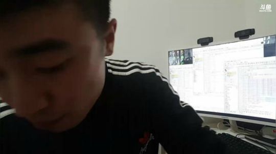 大鹏7889发布了一个斗鱼视频2019-02-12