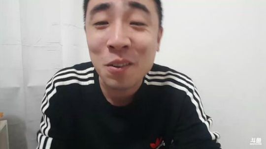 大鹏7889发布了一个斗鱼视频2019-02-12