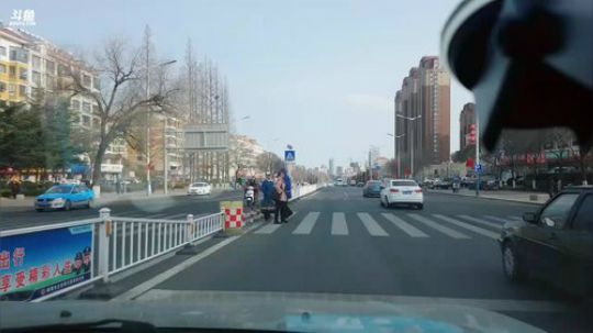 西北老狼哥哥发布了一个斗鱼视频2019-02-13