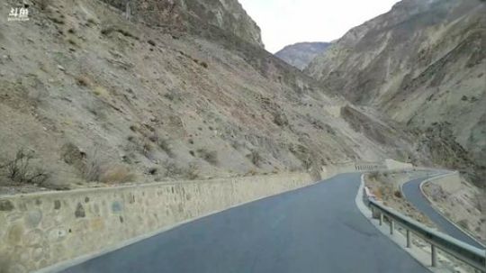 哆啦爱梦梦发布了一个斗鱼视频2019-02-16