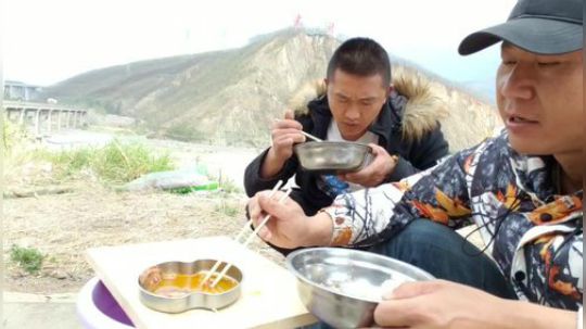 龙马精神之神笔马龙发布了一个斗鱼视频2019-02-17