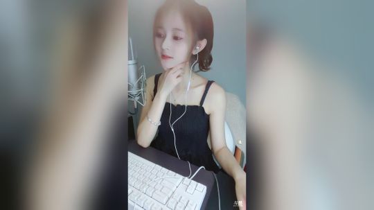 此号已绑定发布了一个斗鱼视频2019-02-17
