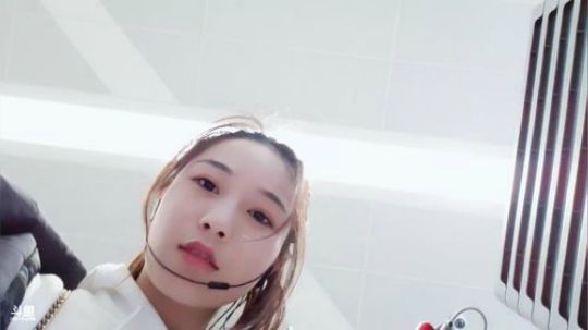 肖淑洁生命中的光和盐发布了一个斗鱼视频2019-02-18