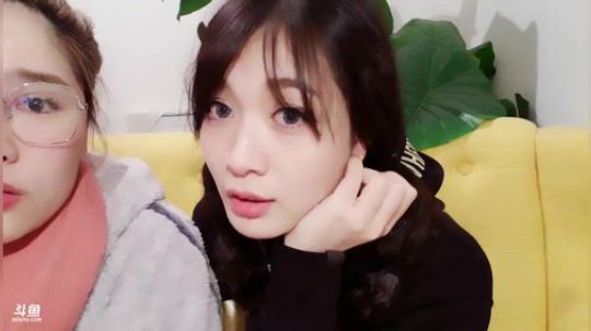 123妖妖321_【直播时刻】小哥哥 我们谈一场不分手的恋爱吧 20190218