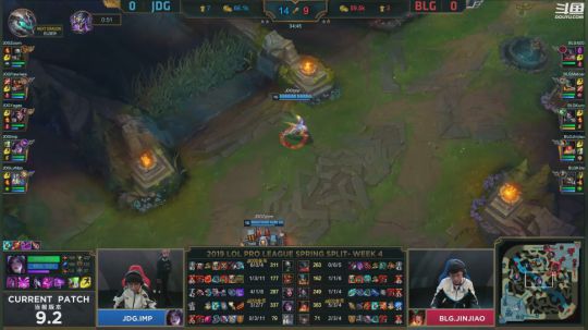 我在斗鱼看英雄联盟官方赛事直播英雄联盟