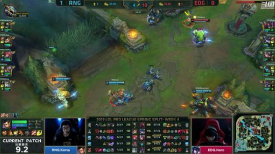 我在斗鱼看英雄联盟官方赛事直播英雄联盟