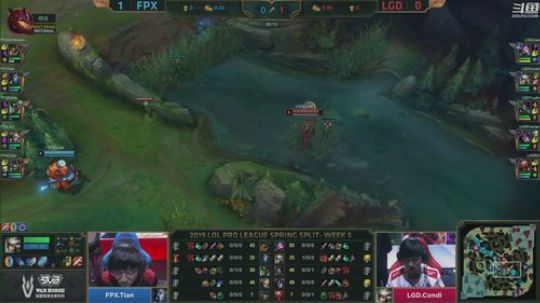 我在斗鱼看英雄联盟官方赛事直播英雄联盟