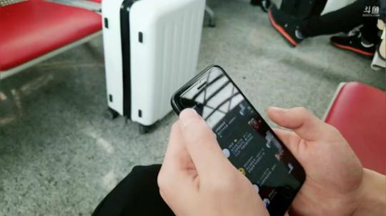 Smlia丶卡布奇诺发布了一个斗鱼视频2019-02-21