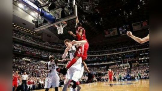 《鲍班之殇》麦迪血腥隔扣