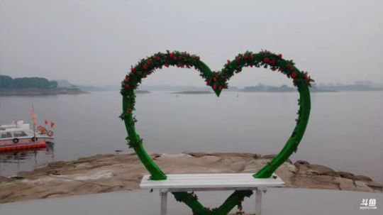 来了，老弟。 244548 2019-02-22 11点场