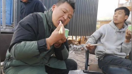 龙马精神之神笔马龙发布了一个斗鱼视频2019-02-22