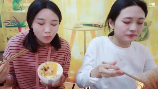 肖淑洁生命中的光和盐发布了一个斗鱼视频2019-02-24