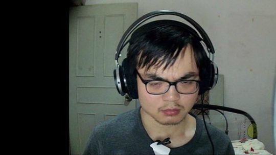 今天看后两部 2019-02-23 21点场