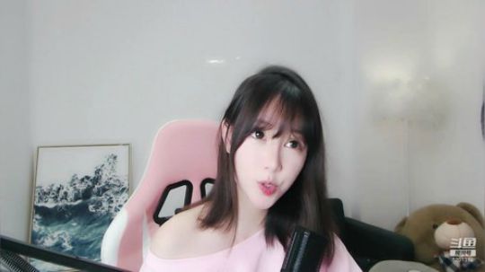 hagetaka发布了一个斗鱼视频2019-02-26