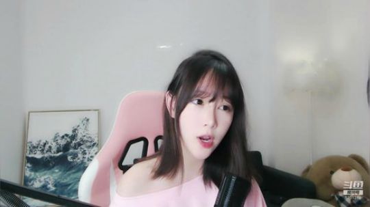 hagetaka发布了一个斗鱼视频2019-02-26