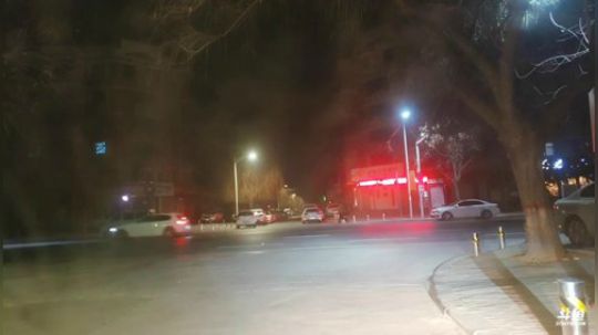 我在斗鱼看火力堂主直播户外
