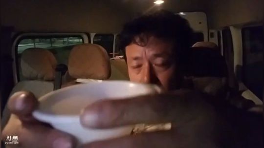 哆啦爱梦梦发布了一个斗鱼视频2019-02-27