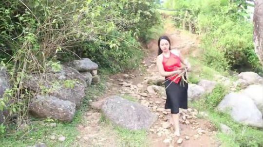 【肚兜小姐姐】烤鱼 啥也不说了 自己看吧