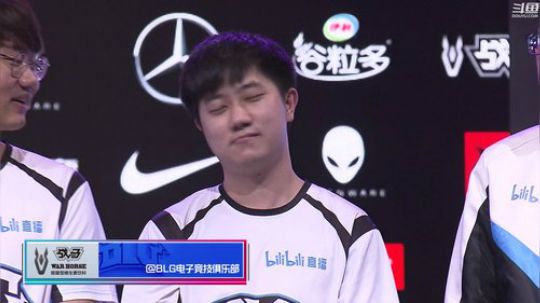 就是要很长很长的昵称发布了一个斗鱼视频2019-03-04