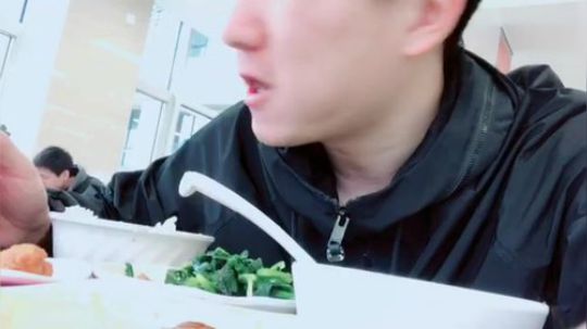 3.3停播生孩子，大家记得荧光棒~等我回 2019-03-05 11点场