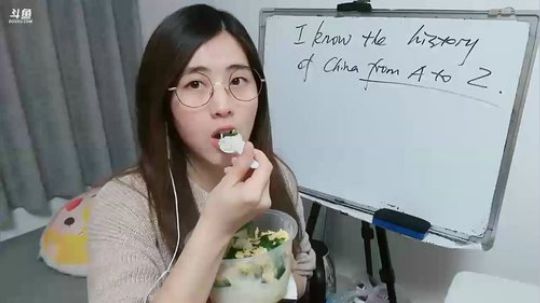 娜娜～：对不起迟到啦 2019-03-05 21点场