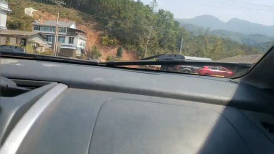 龙马精神之神笔马龙发布了一个斗鱼视频2019-03-05