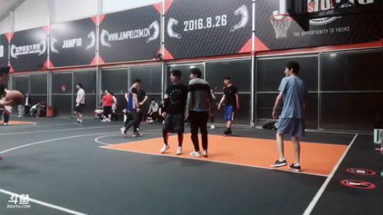 掬三千弱水发布了一个斗鱼视频2019-03-06