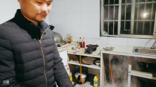 美食tv开始啦。 2019-03-06 20点场