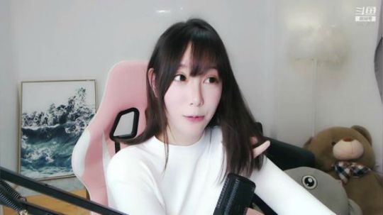 爱喝百事可乐D周星星发布了一个斗鱼视频2019-03-06