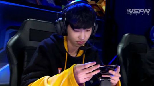 闹闹可遇不可求发布了一个斗鱼视频2019-03-06