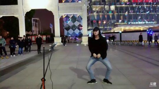 心心恋凡发布了一个斗鱼视频2019-03-06