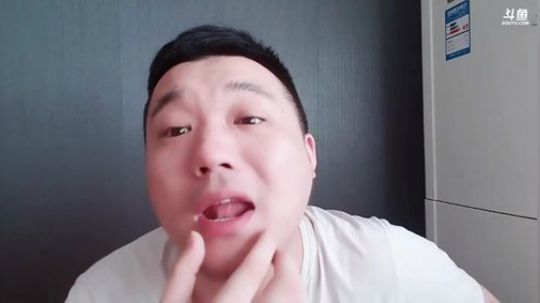 闹闹可遇不可求发布了一个斗鱼视频2019-03-07