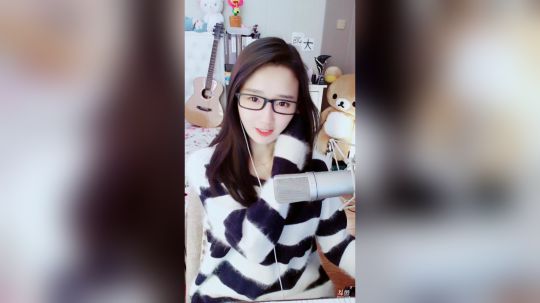 登月团丶离去发布了一个斗鱼视频2019-03-09