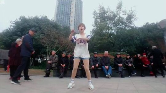改革春风吹满面 希望大家关注我