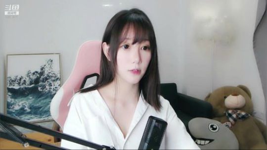 爱喝百事可乐D周星星发布了一个斗鱼视频2019-03-11