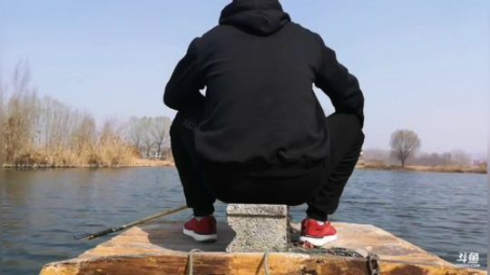 哆啦爱梦梦发布了一个斗鱼视频2019-03-11