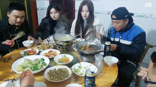 带着小姐姐去抓鱼。 2019-03-11 23点场