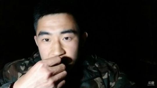 户外1.0打鱼摸瞎 2019-03-12 21点场