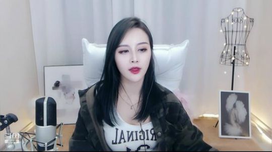 头上一抹绿 2019-03-14 23点场