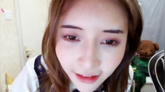 miwu1985发布了一个斗鱼视频2019-03-15