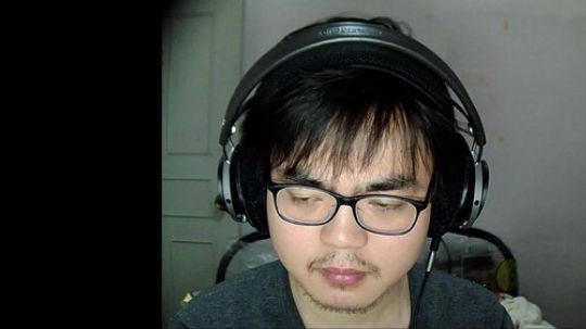 独自看看刚播出的 2019-03-15 23点场