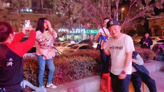 姑：今天阳光好心情也好 2019-03-15 19点场