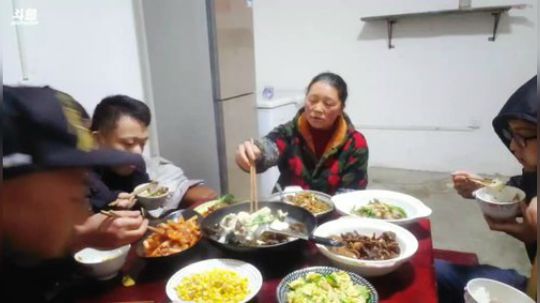 高山人家乡民的晚餐(≧ω≦)/ 2019-03-16 17点场