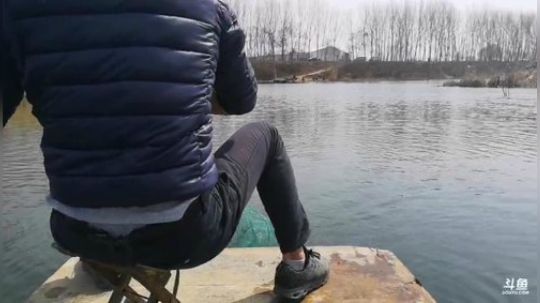 哆啦爱梦梦发布了一个斗鱼视频2019-03-17