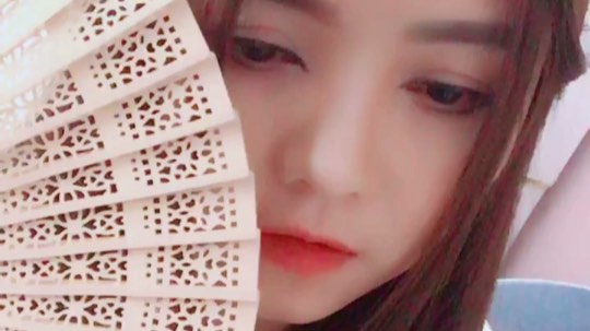 可爱在性感面前？？？
